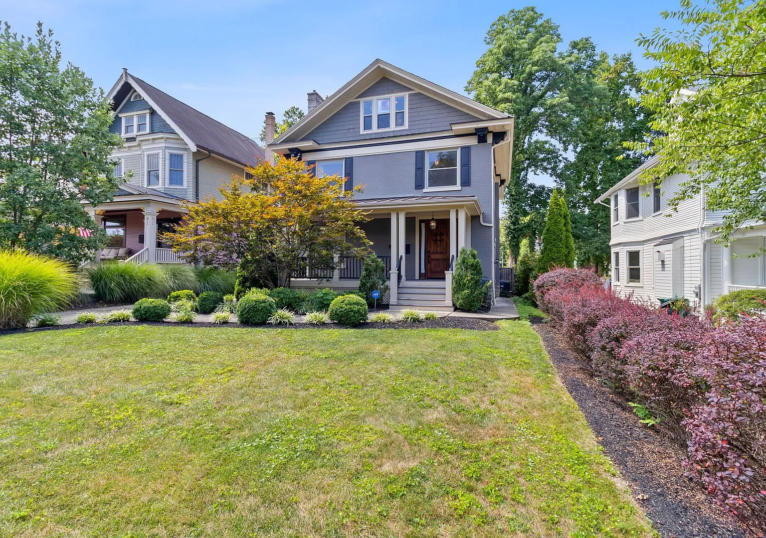 Oakley - Stunning Executive Tudor — Photo 3