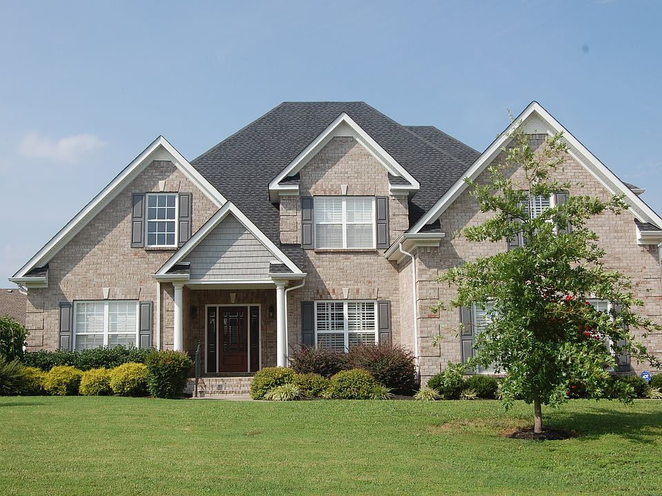 1st image of 521 Garden City Dr