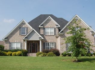 521 Garden City Dr, Murfreesboro, TN 37127