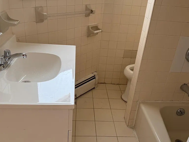 765 Westside Ave #2 — Photo 3