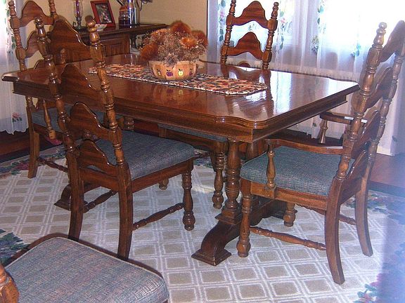 Hardwood Floors!