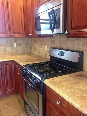 2nd image of 61 W 106th St APT 4A