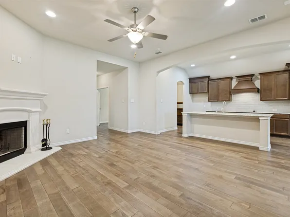 343 Blanco Dr, Forney, TX 75126