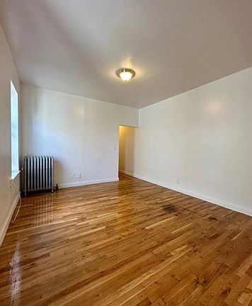 4th image of 883 E 165th St APT 5A