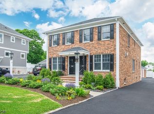 6 Loveland St, Madison, NJ 07940