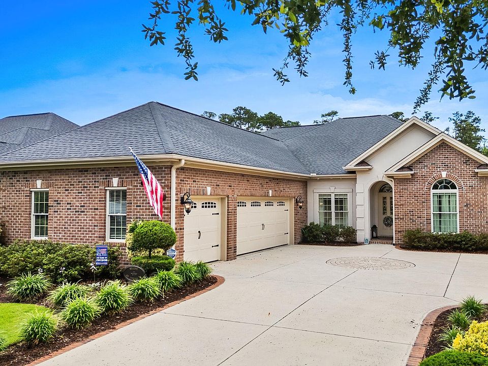 1st image of 835 Cipriana Dr.