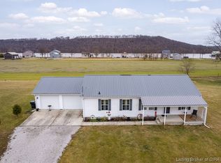 2333 S Bluff Run Dr, Hanover, IN 47243