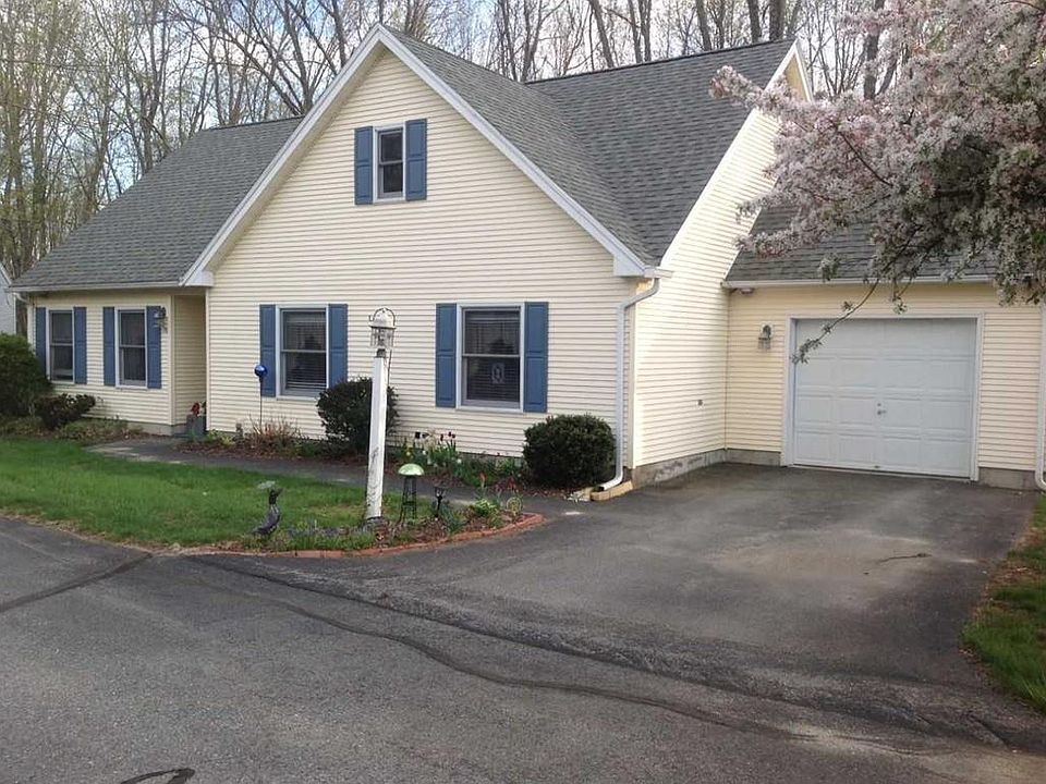 1st image of 16 Lilacwood Cir