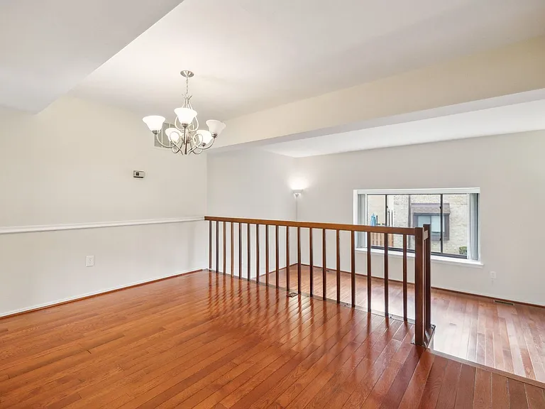 2832 Jermantown Rd — Photo 9