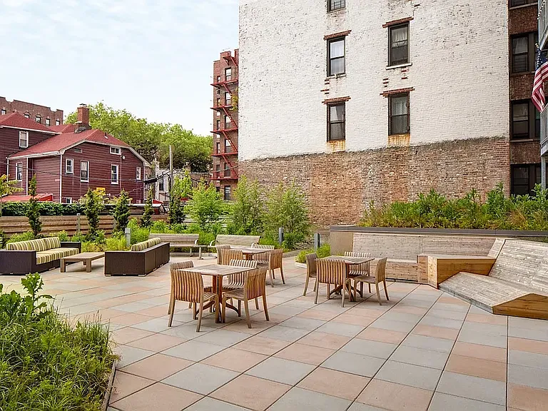 22 Caton Pl #4K — Photo 10