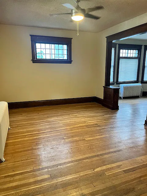 3 bed, 1250 sqft, $1,595 — Photo 4
