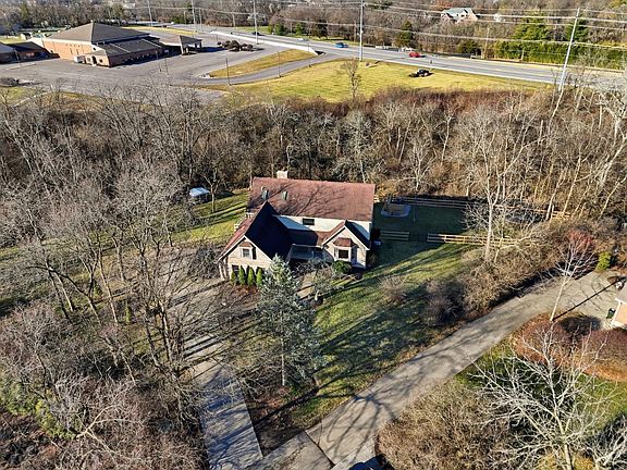 4th image of 7395 Wethersfield Dr