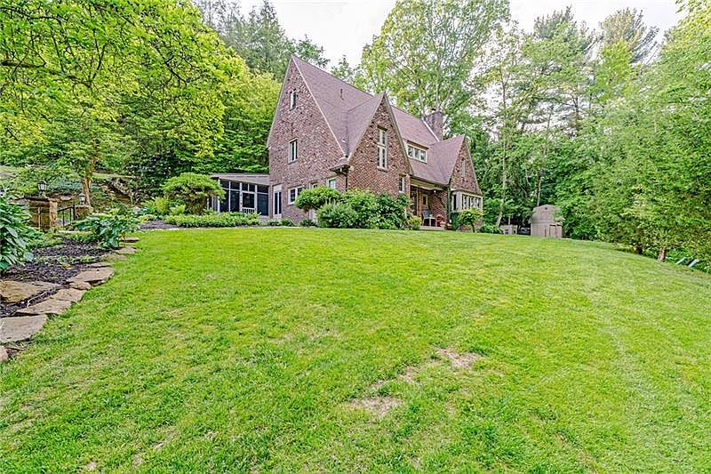 134 Spanish Villa Dr, PA 15644 Zillow