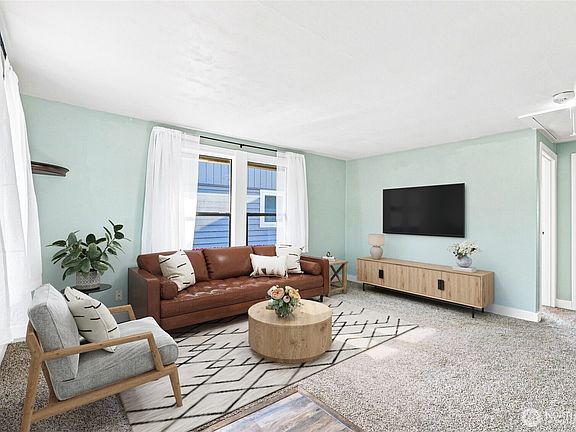 2nd image of 641 North Street