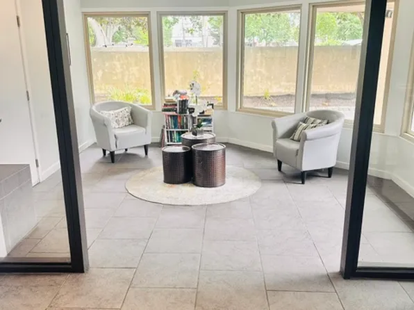 104 North St APT 401, Stamford, CT 06902