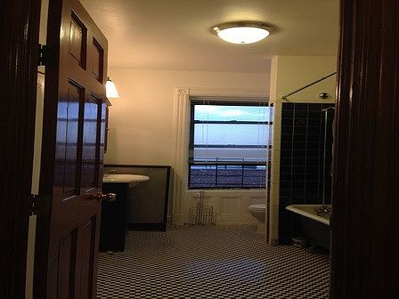 5th image of 101 Mac Donough St