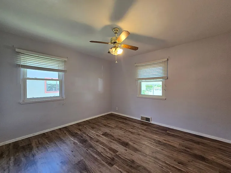 1005 Rimrock Rd — Photo 14