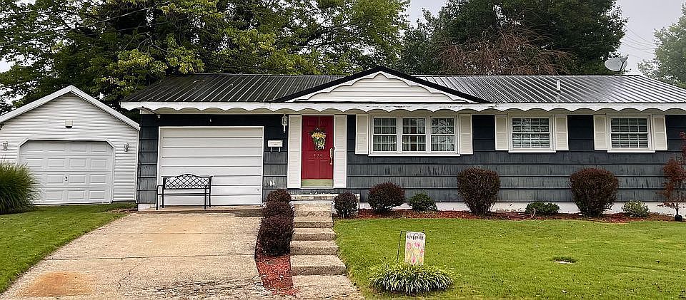 1st image of 529 Meadow Cir