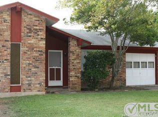 5725 Swift Creek Dr, San Antonio, TX 78238
