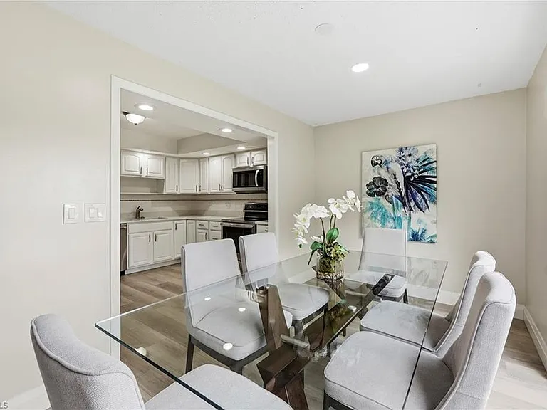 428 Meadowlark Ln #B — Photo 10