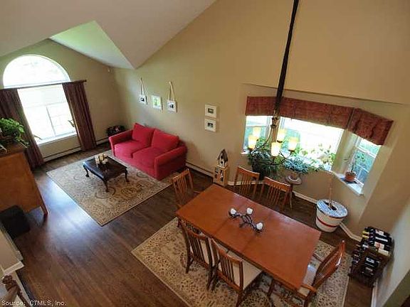 5th image of 54 Vista Dr