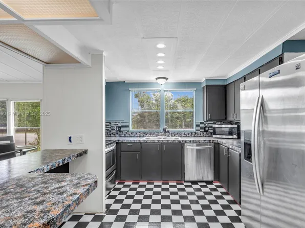 5321 SW 30th Way, Fort Lauderdale, FL 33312