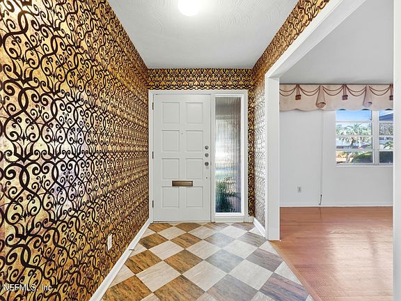 3rd image of 5378 COPPEDGE Avenue