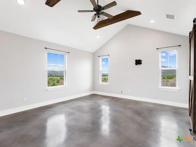 4574 Bump Gate Rd — Photo 13