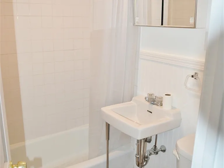 3 Quincy St #5 — Photo 18