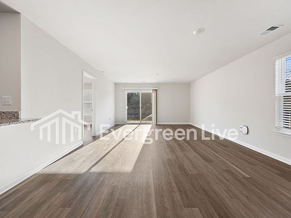 2nd image of 2225 Courtina Way