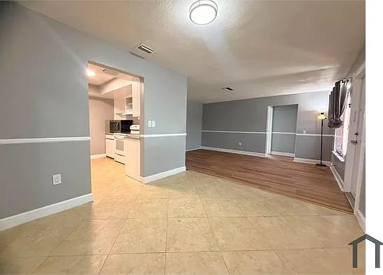 5 bed, 1520 sqft, $3,970 — Photo 4