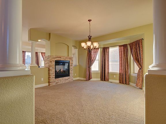 5th image of 247 Coyote Willow Dr