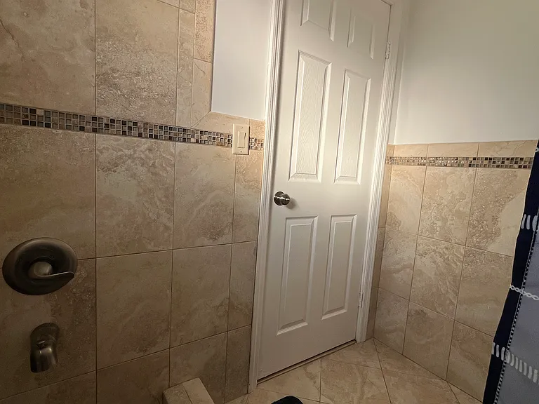 326 Wilson St #105 — Photo 23