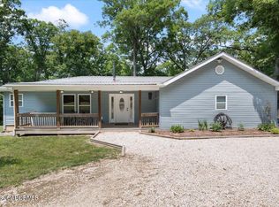 16713 Garden Crest Rd, Barnett, MO 65011