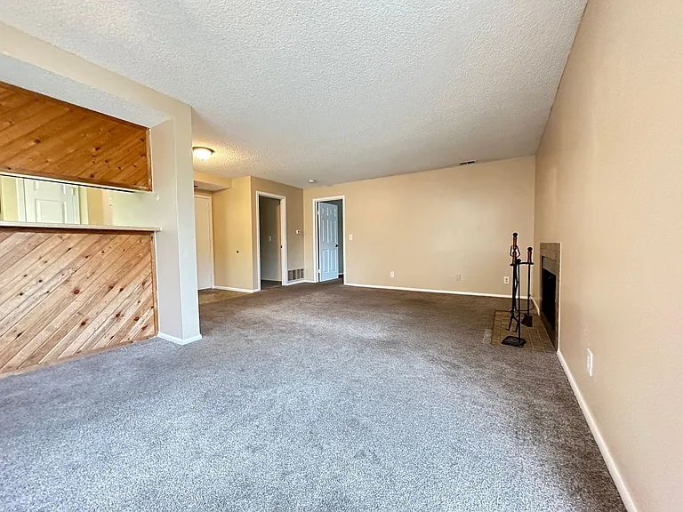 12504 E Cornell Ave #202 — Photo 12