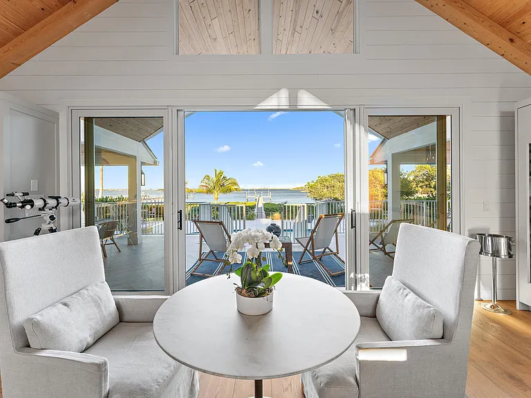 116 S Sewalls Point Rd — Photo 15