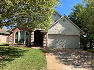200 Meir Ln, College Station, TX 77845