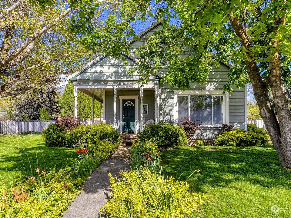 1st image of 225 Coppei Avenue