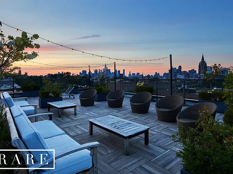 335 Carroll St #2D — Photo 13