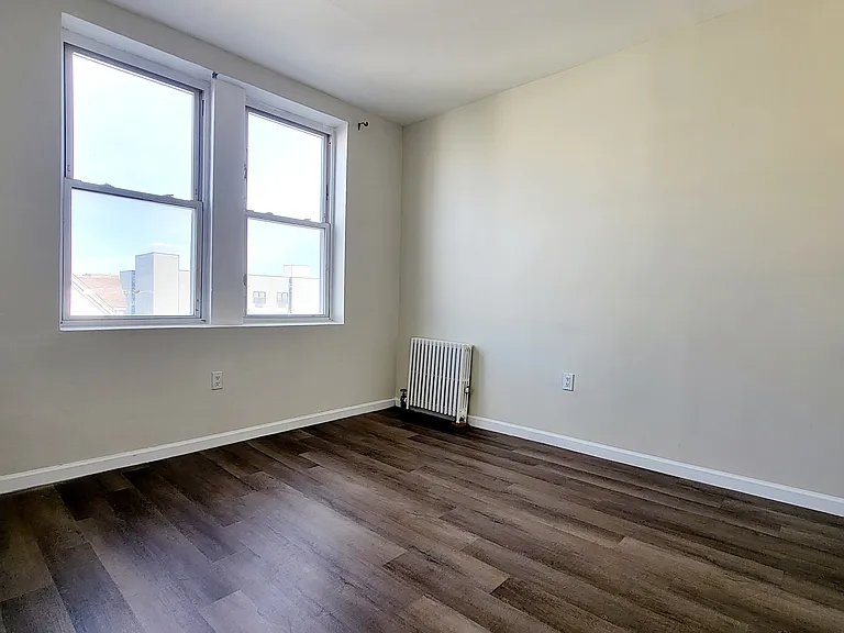 6052 Tyler Pl #19 — Photo 3