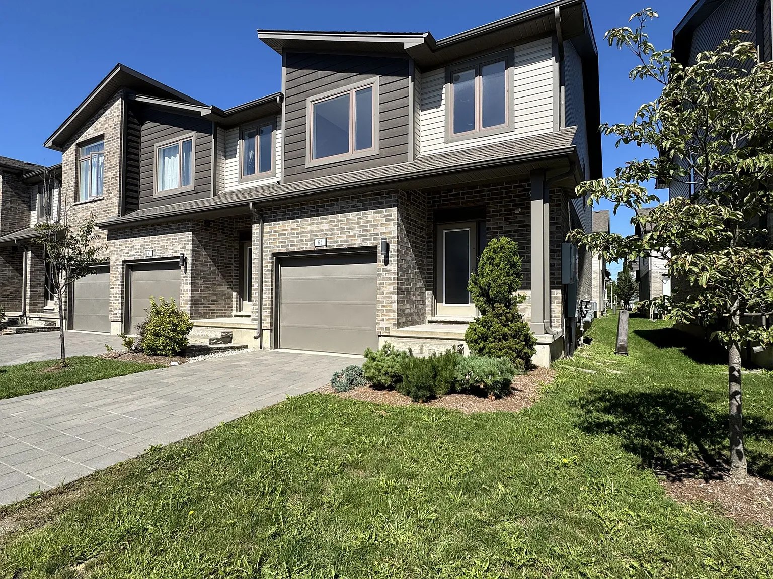 3 bed, $2,500 — Photo 1