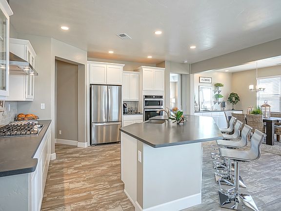 Kitchen - Audrey II Lomas Encantadas