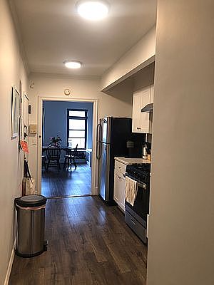 4th image of 328 E 53rd St APT 5