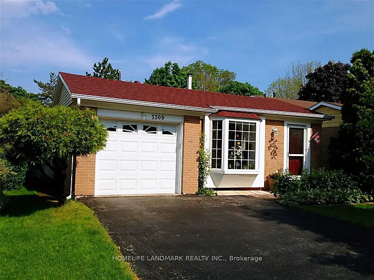 3309 Mainsail Cres #UPPER — Photo 3