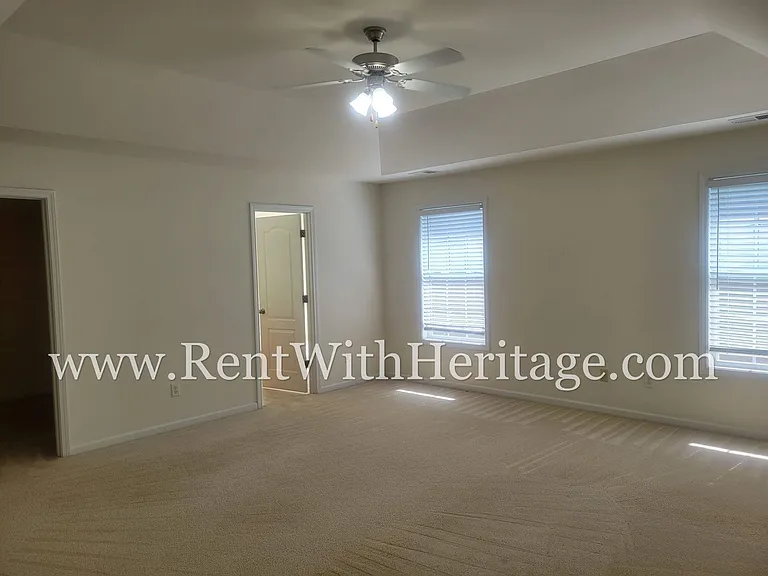 6484 Barkston Trce — Photo 22