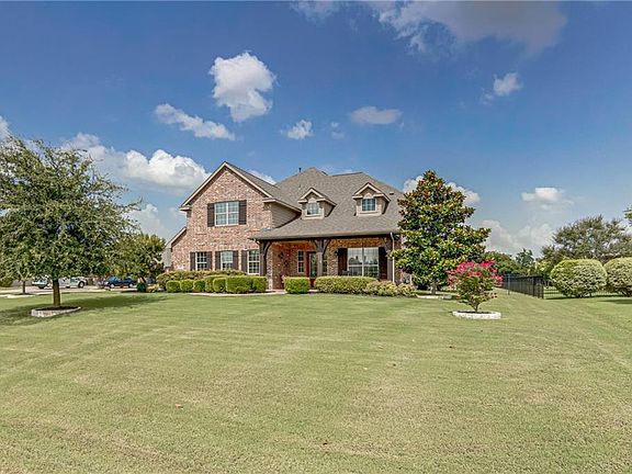 3rd image of 5304 Ravensthorpe Dr