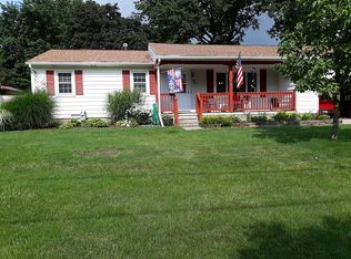 53 Plymouth St, Medina, OH 44256