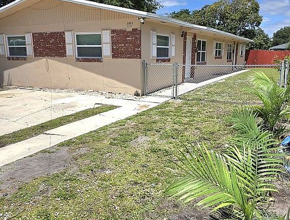 4th image of 2139 NW 99th Ter