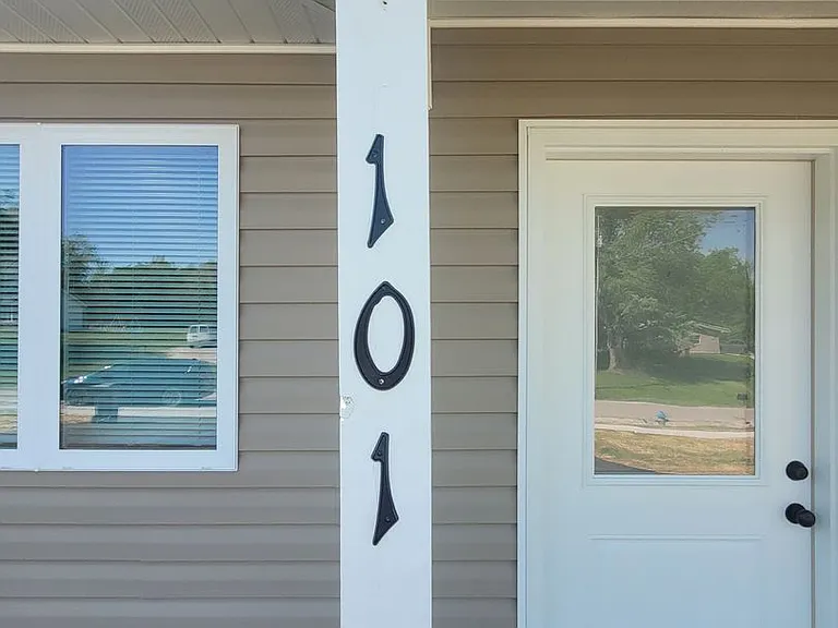 4604 Alan Ln. — Photo 13