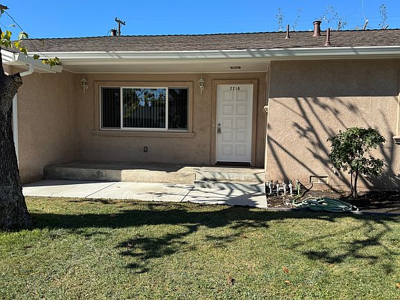3rd image of 7710 Hillrose Dr
